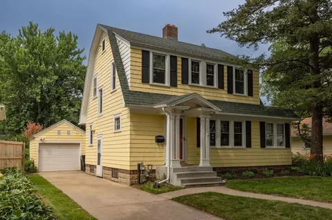 1221 1st St NW, Rochester, MN 55901
