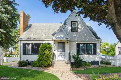 1421 Mackubin St, Saint Paul, MN 55117