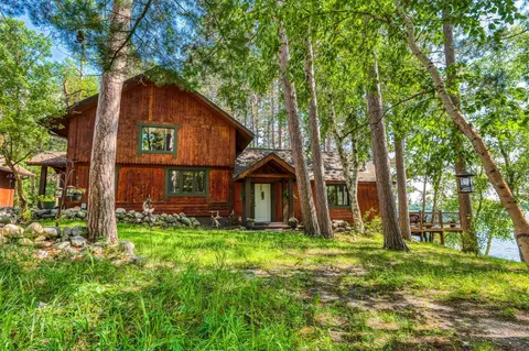2851 Grantwood Ct NW, Bemidji, MN 56601
