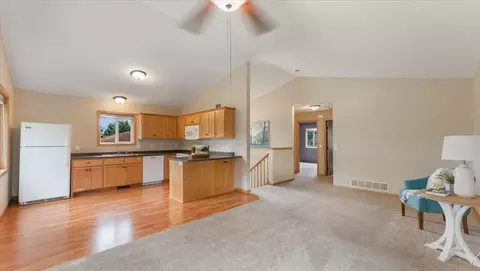 833 19th Ave N, Saint Cloud, MN 56303 photo 7