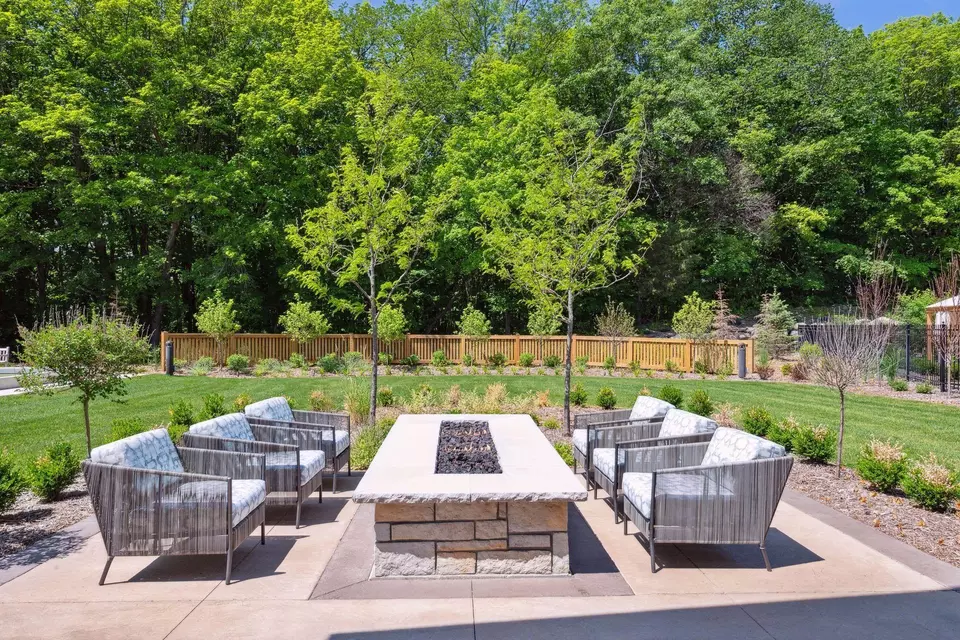 View/Area - 1095 Moers Dr, Chaska, MN 55318 photo 8 of 13