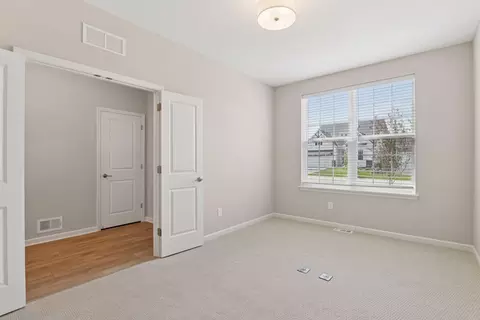 Bedroom - 1095 Moers Dr, Chaska, MN 55318 photo 1 of 8