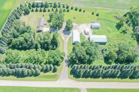 8387 75th Ave SW, Raymond, MN 56282