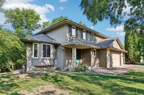 16905 Jalisco Ter W, Lakeville, MN 55044