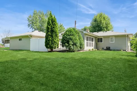 2079 Shale Ln, Eagan, MN 55122 photo 27
