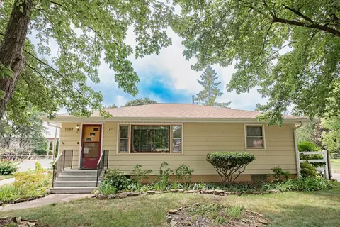 1887 W 5th St, Winona, MN 55987