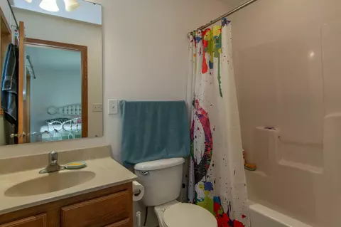 Bath - 1900 White Cloud Dr E, Isle, MN 56342 photo 3 of 4