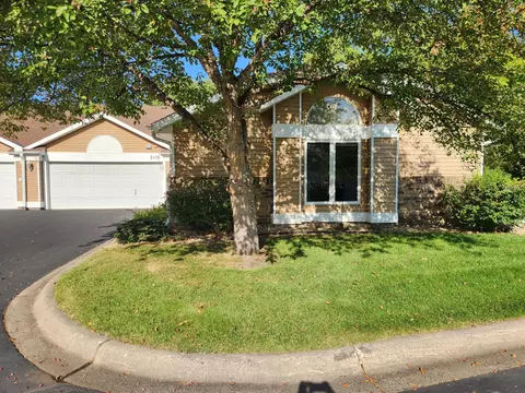 2119 Glenhaven Ln N, Brooklyn Park, MN 55443