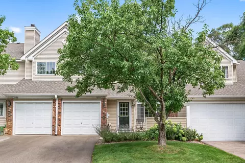1870 Sapphire Pt, Eagan, MN 55122
