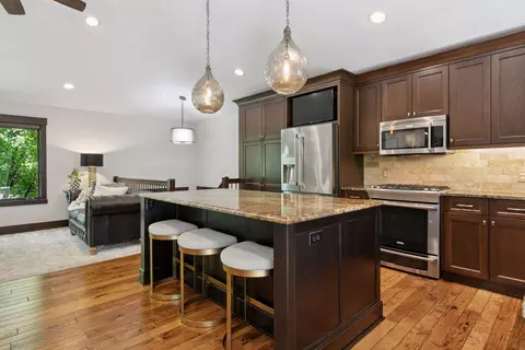 17430 Jersey Way, Lakeville, MN 55044