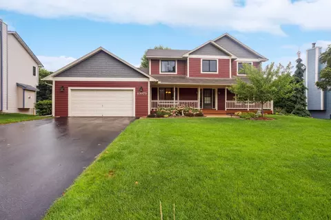 13973 Driftwood Ln, Apple Valley, MN 55124