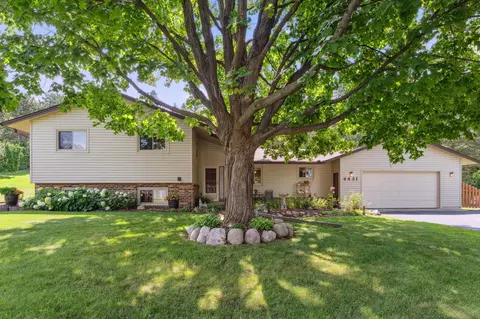 4431 Independence Ave N, New Hope, MN 55428