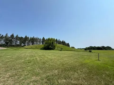 2100 Kalash Rd, Windom, MN 56101 photo 2
