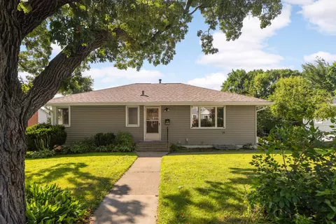 6509 Cedar Lake Rd S, Saint Louis Park, MN 55426