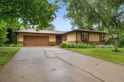 216 N Wasson Ln, River Falls, WI 54022