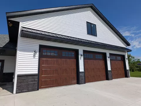 604 W 7th Ave, Osakis, MN 56360 photo 2
