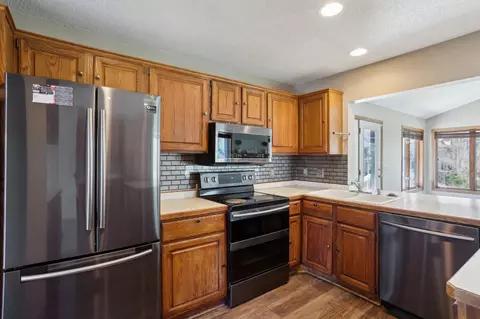 4321 Trenton Trl, Eagan, MN 55123 photo 7