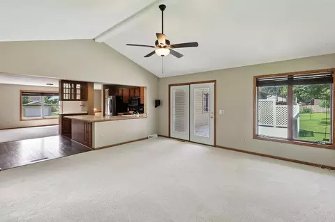 4321 Trenton Trl, Eagan, MN 55123 photo 4