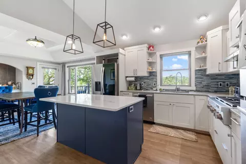 1056 Lakeside Est E, Perham, MN 56573 photo 8