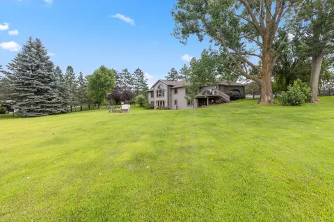 1056 Lakeside Est E, Perham, MN 56573 photo 32