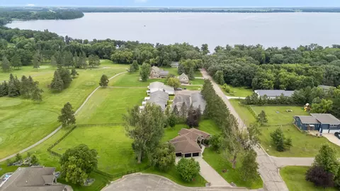 1056 Lakeside Est E, Perham, MN 56573 photo 33