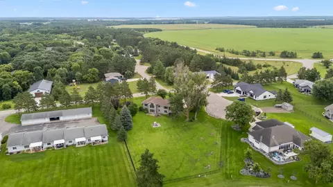 1056 Lakeside Est E, Perham, MN 56573 photo 39