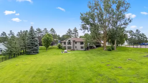 1056 Lakeside Est E, Perham, MN 56573 photo 29