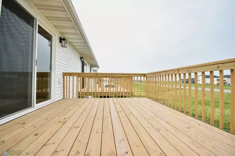 Exterior - 2391 Eagle Valley Dr S, Fargo, ND 58104 photo 3 of 4