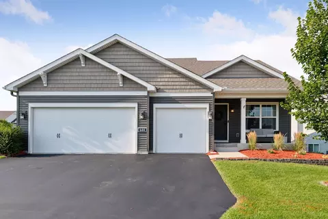 644 Stonegate Cir, Waconia, MN 55387