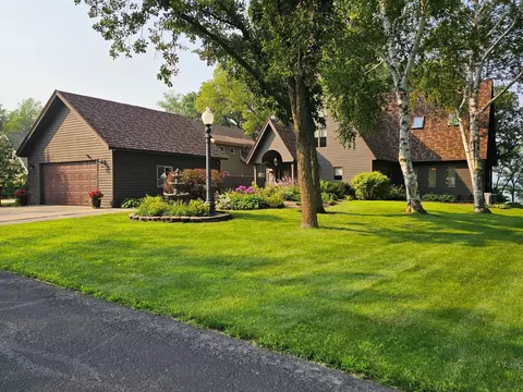 3700 N Eagle Rd, Willmar, MN 56201 photo 2