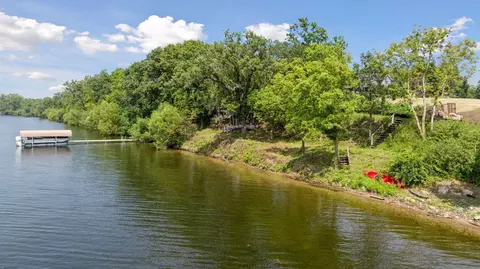 204 Sandy Shores Rd, Waconia, MN 55387