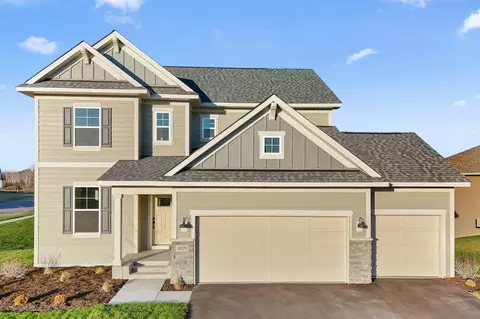8070 Glenwood Dr, Lino Lakes, MN 55014