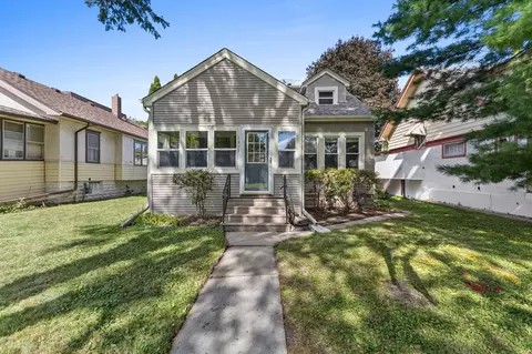 1411 Palace Ave, Saint Paul, MN 55105