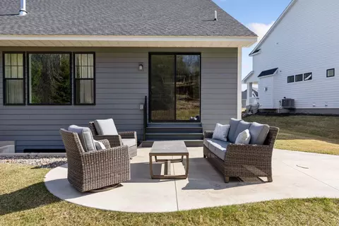 790 Summerbrooke Ct, Eagan, MN 55123 photo 50