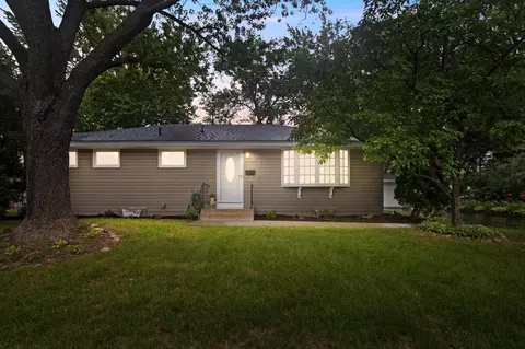 10325 Vincent Ave S, Bloomington, MN 55431