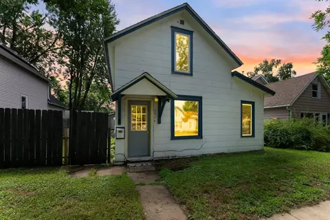 1514 Garfield Ct, Saint Cloud, MN 56301