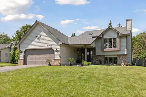 4363 Hamilton Dr, Eagan, MN 55123