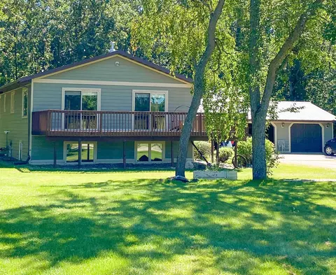40112 244th St, Battle Lake, MN 56515