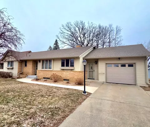 160 1st St, Albany, MN 56307