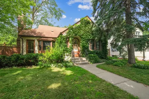 3921 Quail Ave N, Robbinsdale, MN 55422