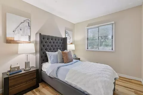 Bedroom - 1824 Turquoise Trl, Eagan, MN 55122 photo 1 of 7