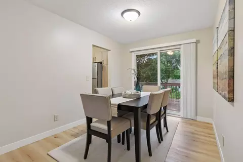 Dining - 1824 Turquoise Trl, Eagan, MN 55122 photo 2 of 4