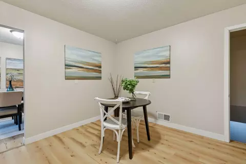 Dining - 1824 Turquoise Trl, Eagan, MN 55122 photo 4 of 4