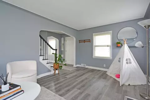 75 Geranium Ave E, Saint Paul, MN 55117 photo 5