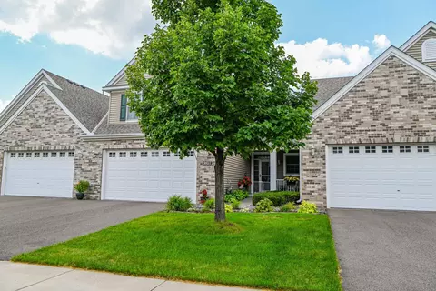 9857 Alvarado Ln N #4102, Maple Grove, MN 55311