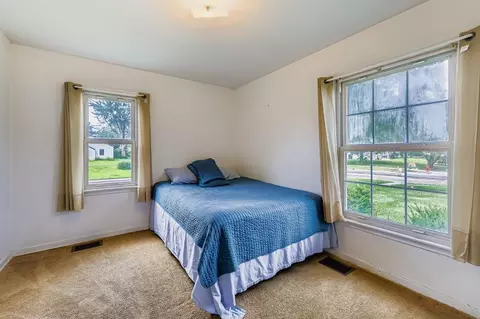 Bedroom - 10000 3rd Ave S, Bloomington, MN 55420 photo 1 of 2