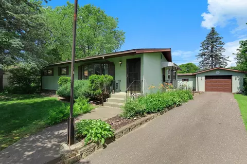 2481 Helen Ct, North Saint Paul, MN 55109