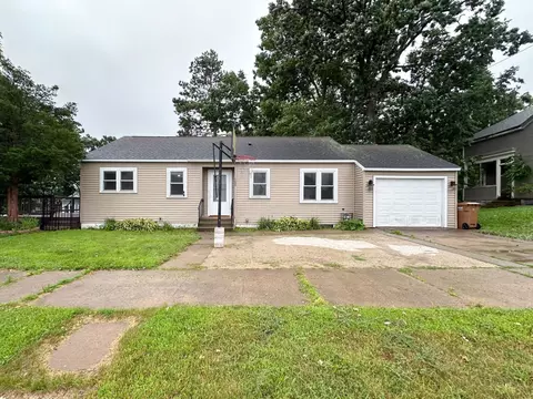 125 W Water St, Mondovi, WI 54755