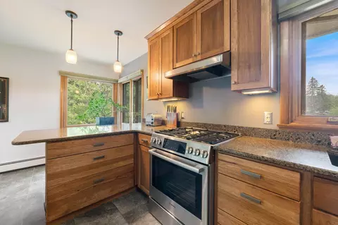 302 N 34th Ave E, Duluth, MN 55804 photo 25