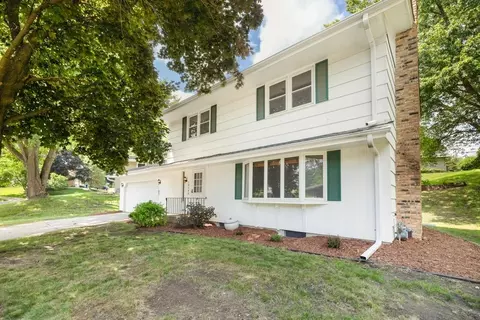 10548 Johnson Rd, Bloomington, MN 55437